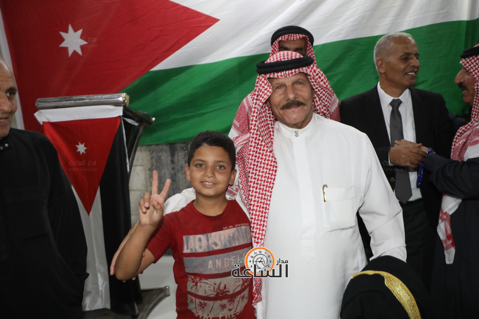 Madar Al-Saa Images 0.9211935128699851