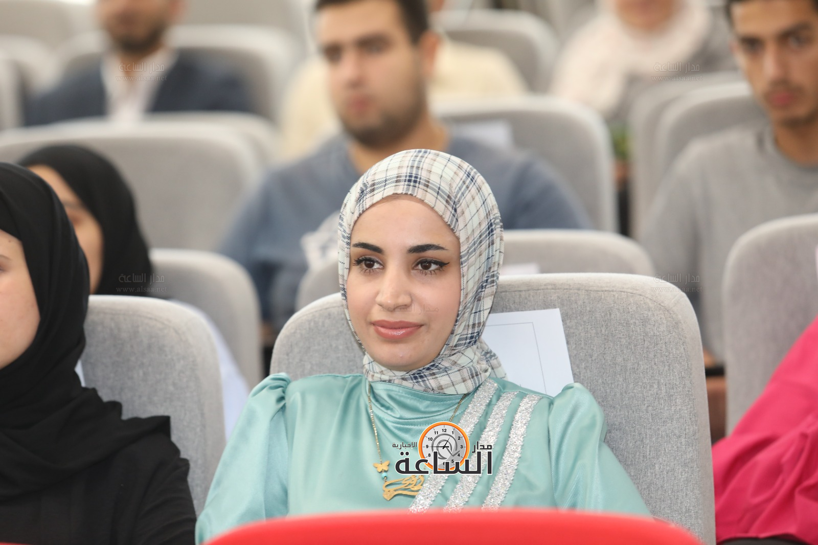 Madar Al-Saa Images 0.6279515640714235