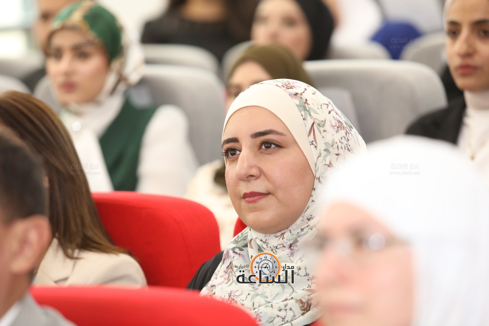 Madar Al-Saa Images 0.005547308549503693