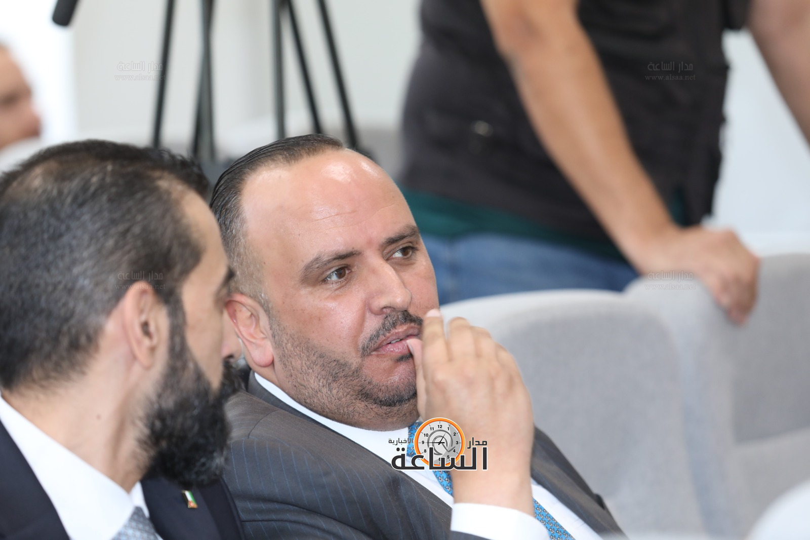 Madar Al-Saa Images 0.4581223035753883