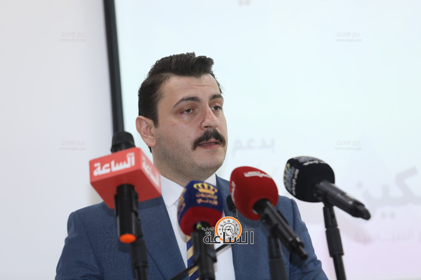 Madar Al-Saa Images 0.03308579032167058