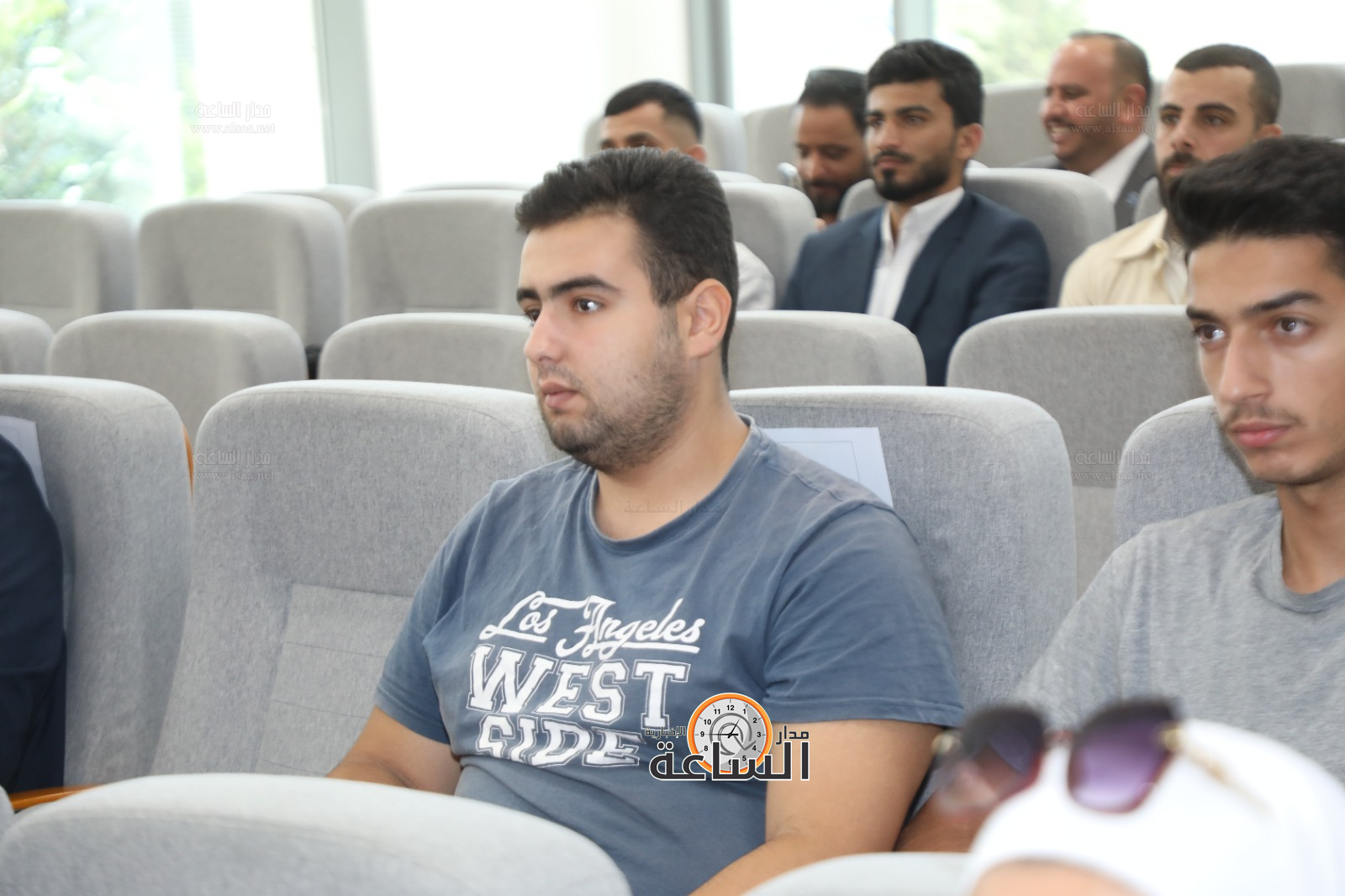 Madar Al-Saa Images 0.4978288015186416