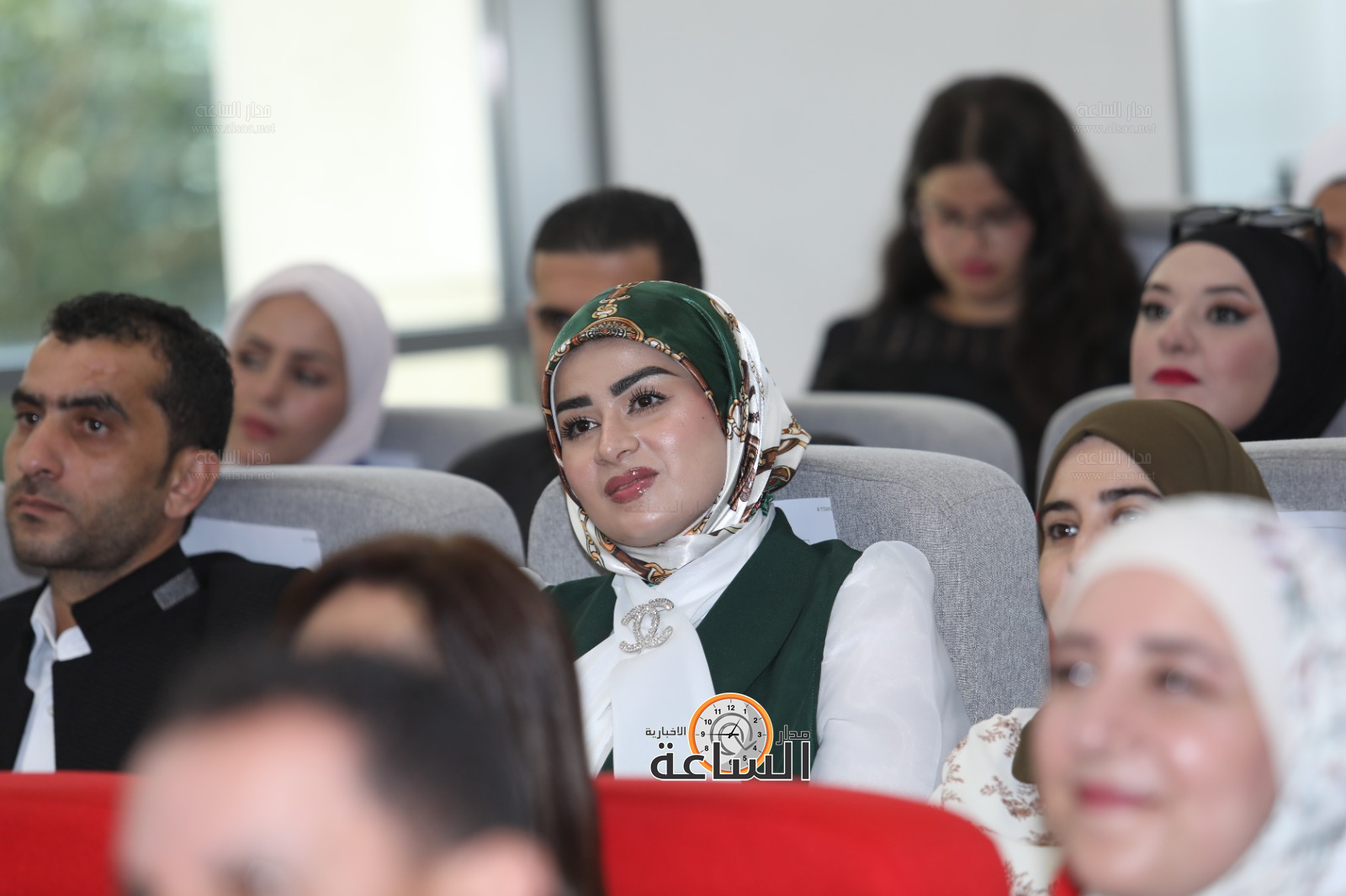 Madar Al-Saa Images 0.7638386212877684