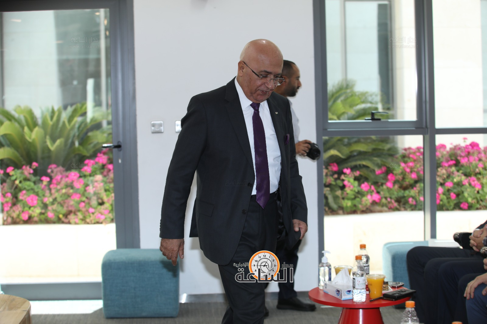 Madar Al-Saa Images 0.7536035706085757