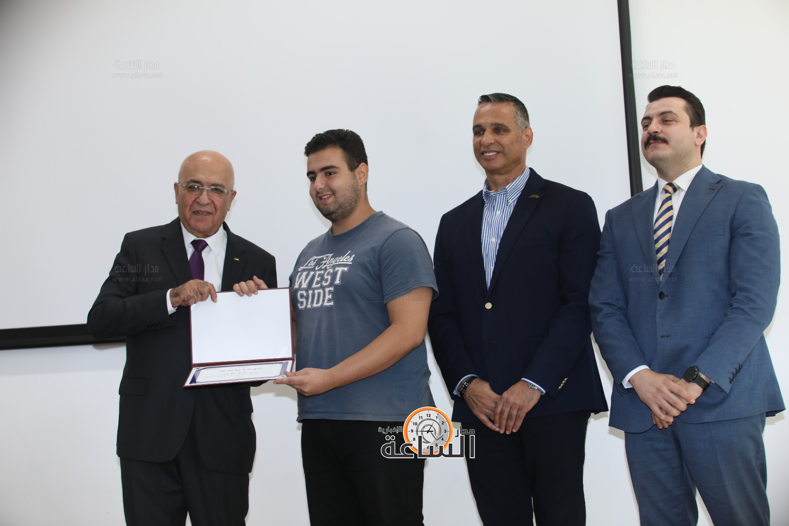 Madar Al-Saa Images 0.21716140159411768