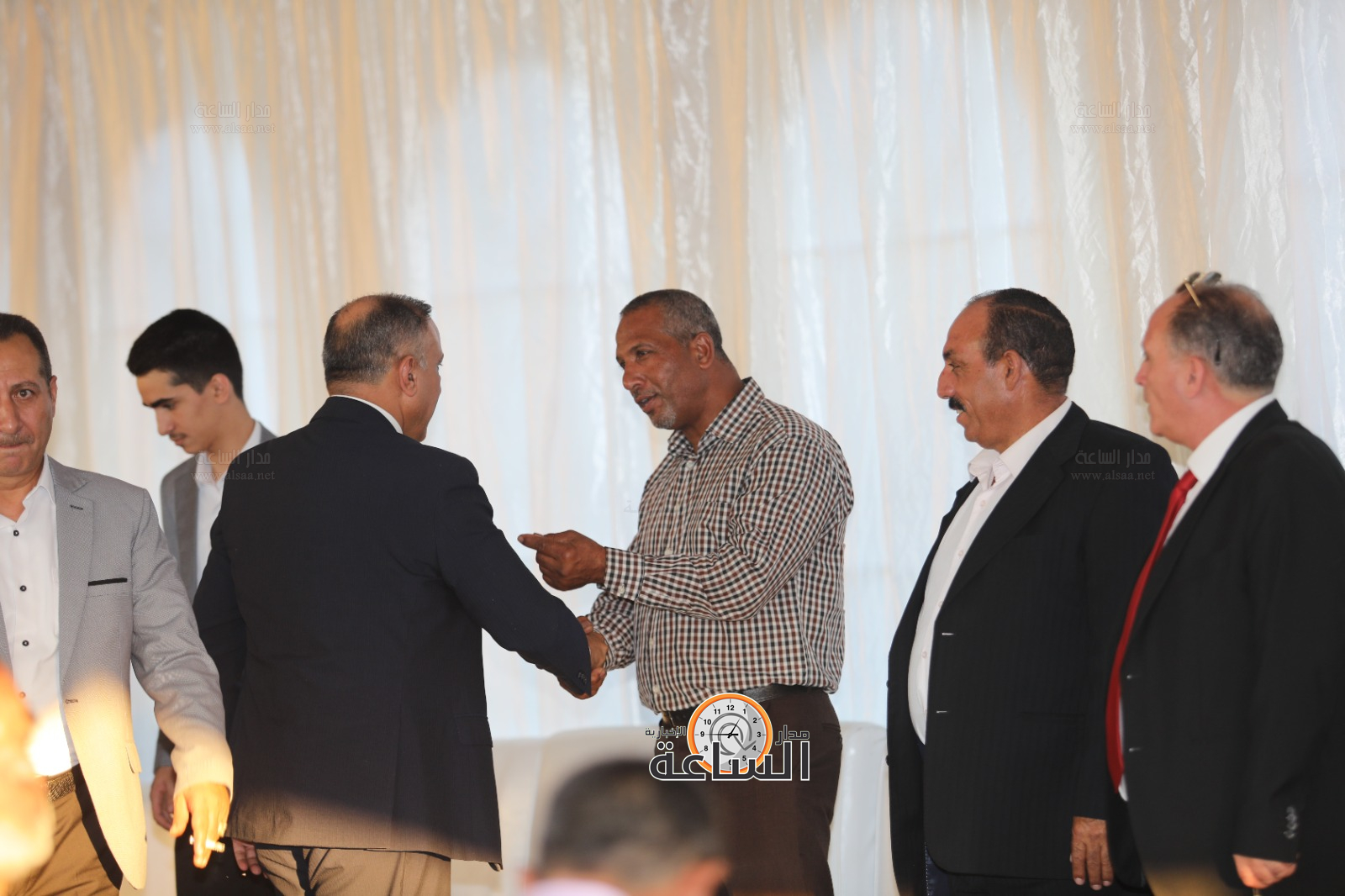 Madar Al-Saa Images 0.4428429077951257