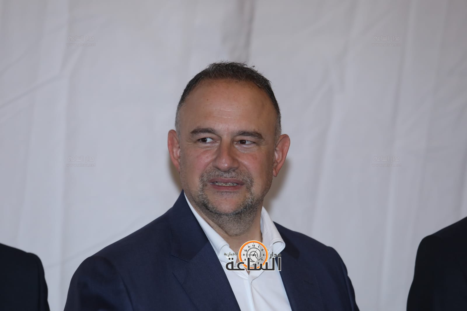 Madar Al-Saa Images 0.5792189180323557