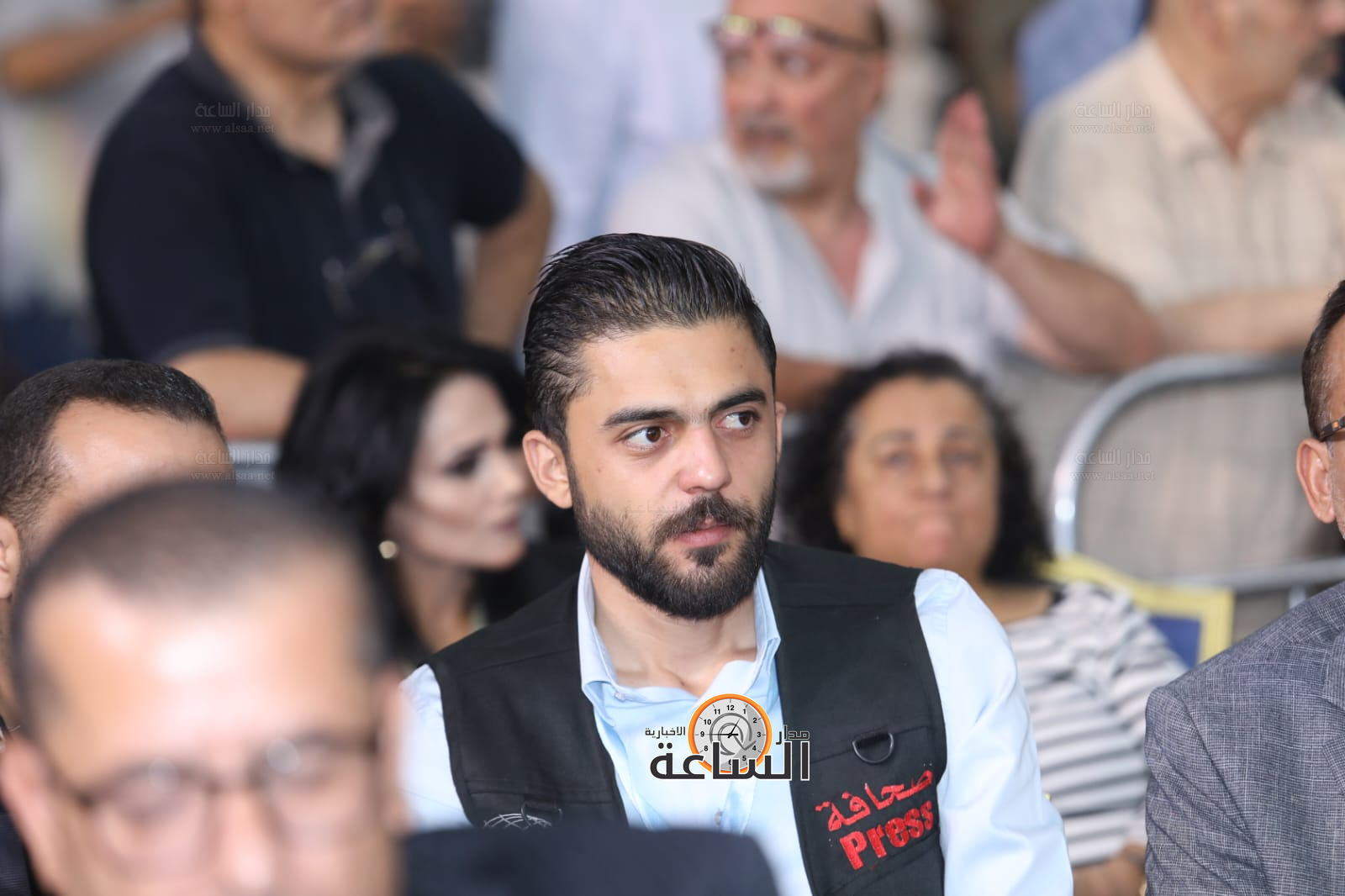 Madar Al-Saa Images 0.8553614909399965