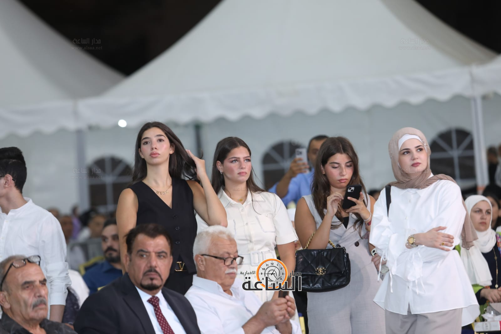 Madar Al-Saa Images 0.5553245735656822