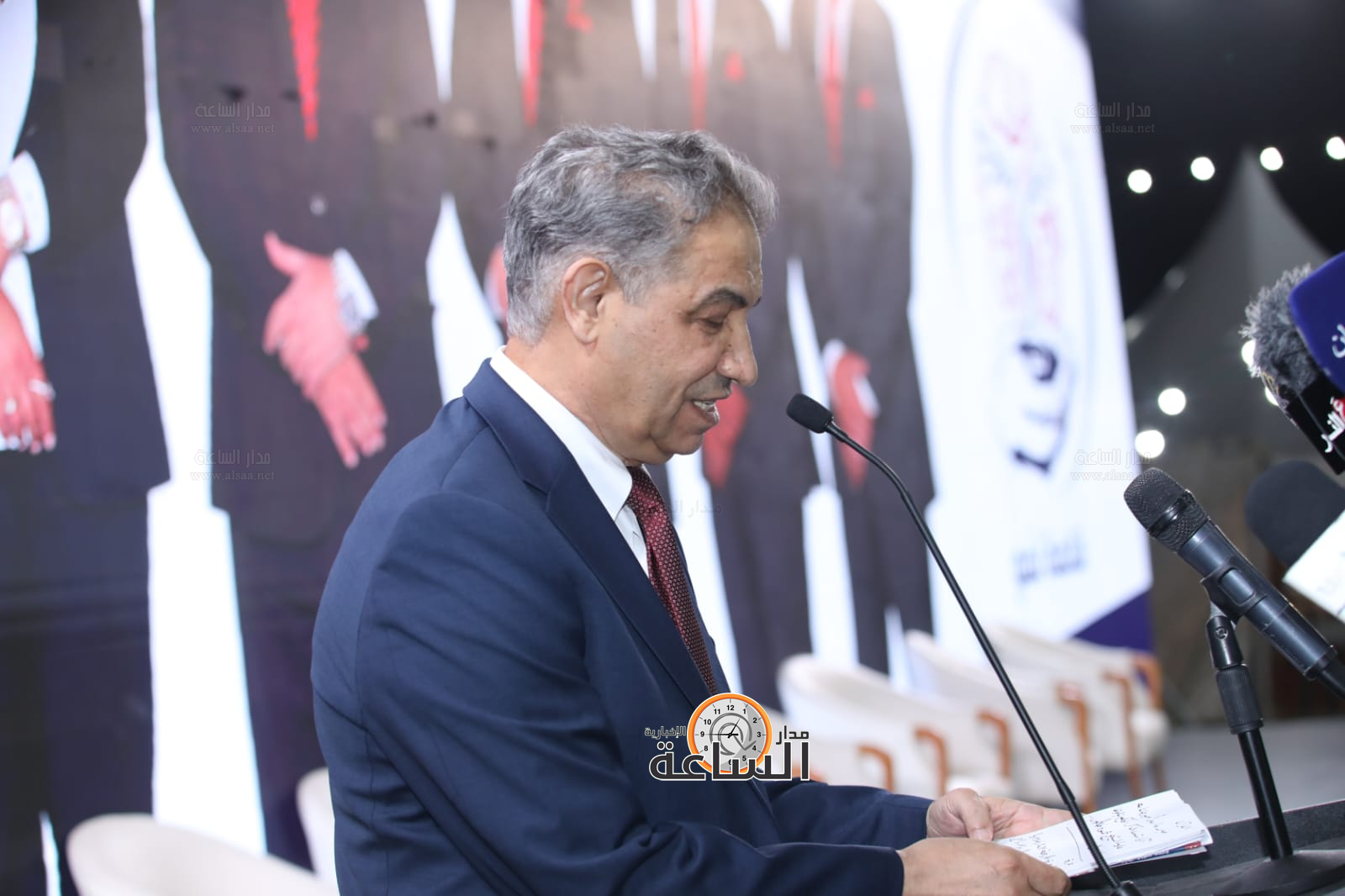 Madar Al-Saa Images 0.9562171870934462