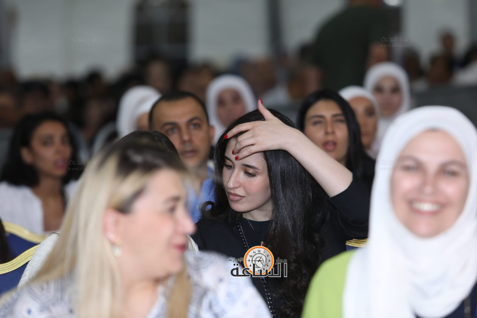 Madar Al-Saa Images 0.8964956511166622