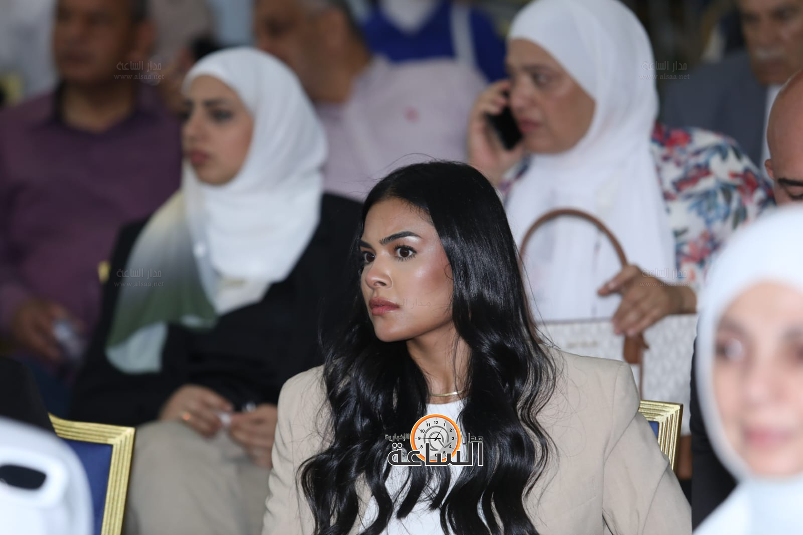 Madar Al-Saa Images 0.362330338620382