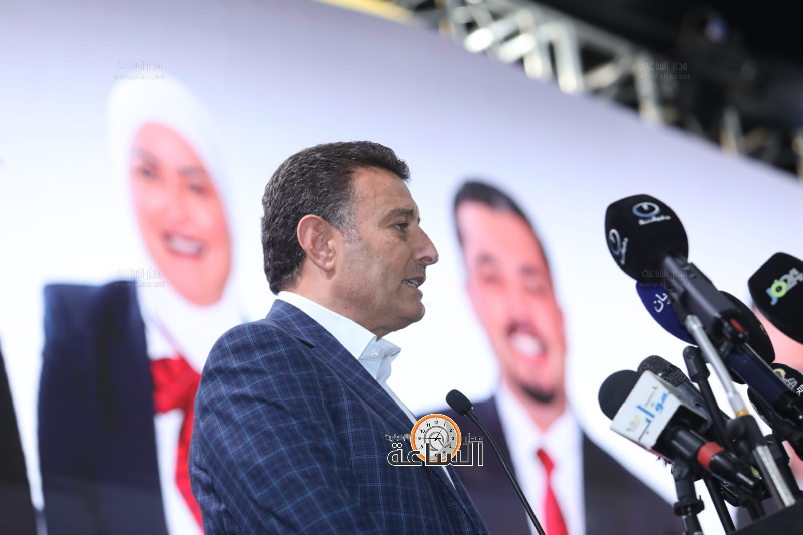 Madar Al-Saa Images 0.638437511517447