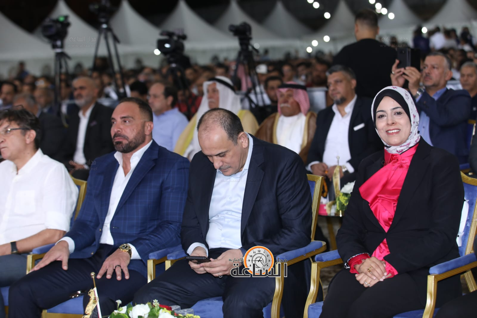 Madar Al-Saa Images 0.044858747220504425