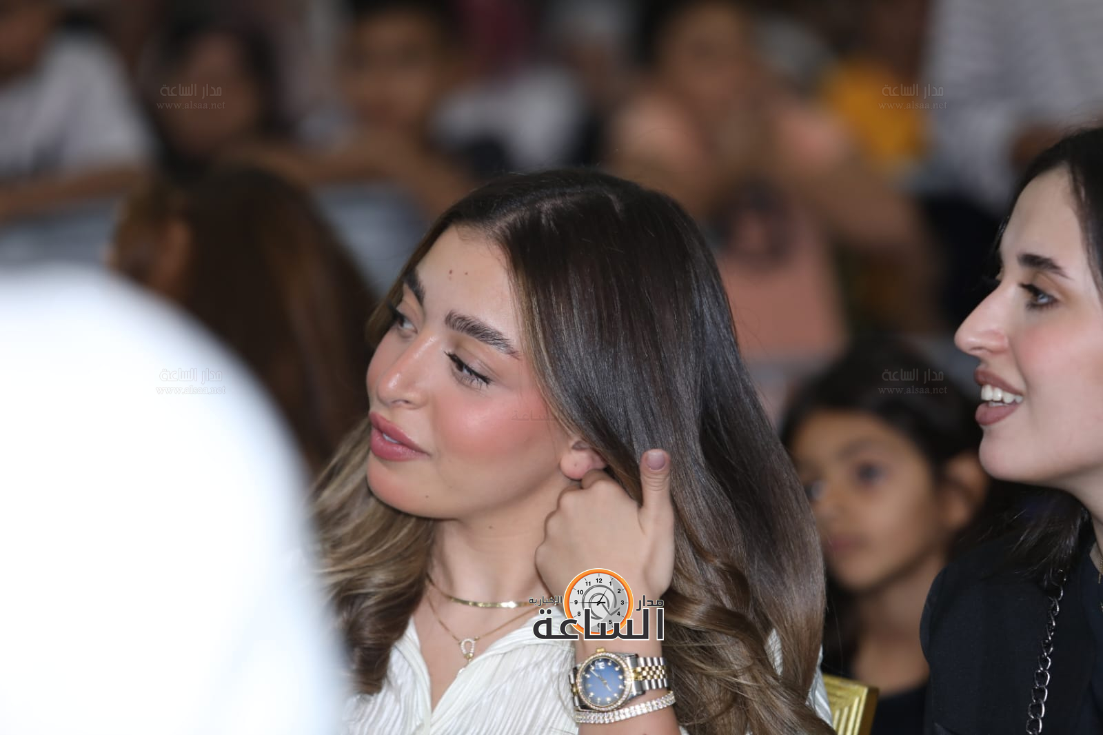 Madar Al-Saa Images 0.6184058820645837