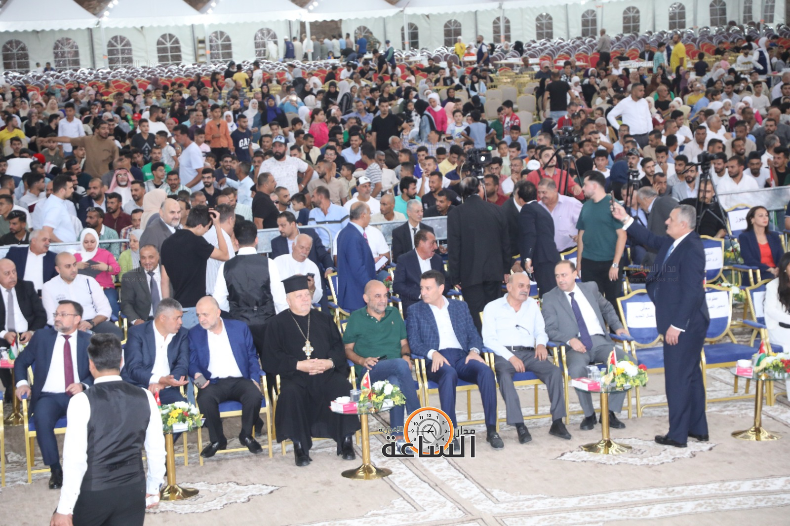 Madar Al-Saa Images 0.3598900850352307