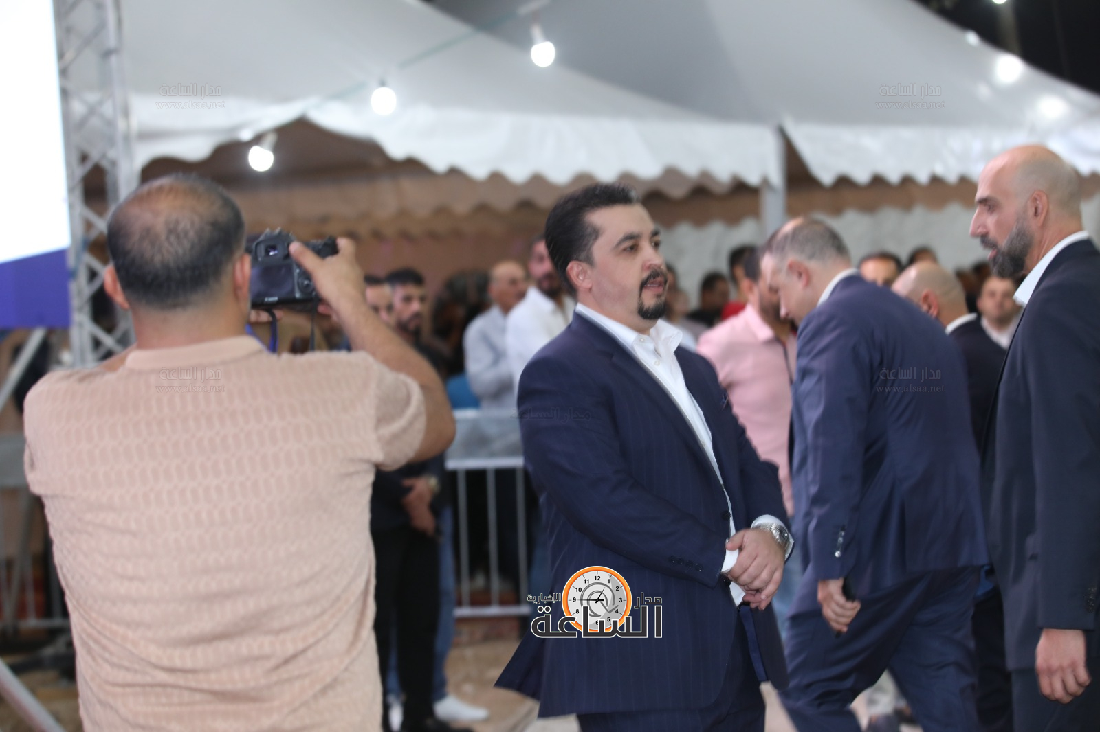 Madar Al-Saa Images 0.8712513559997443