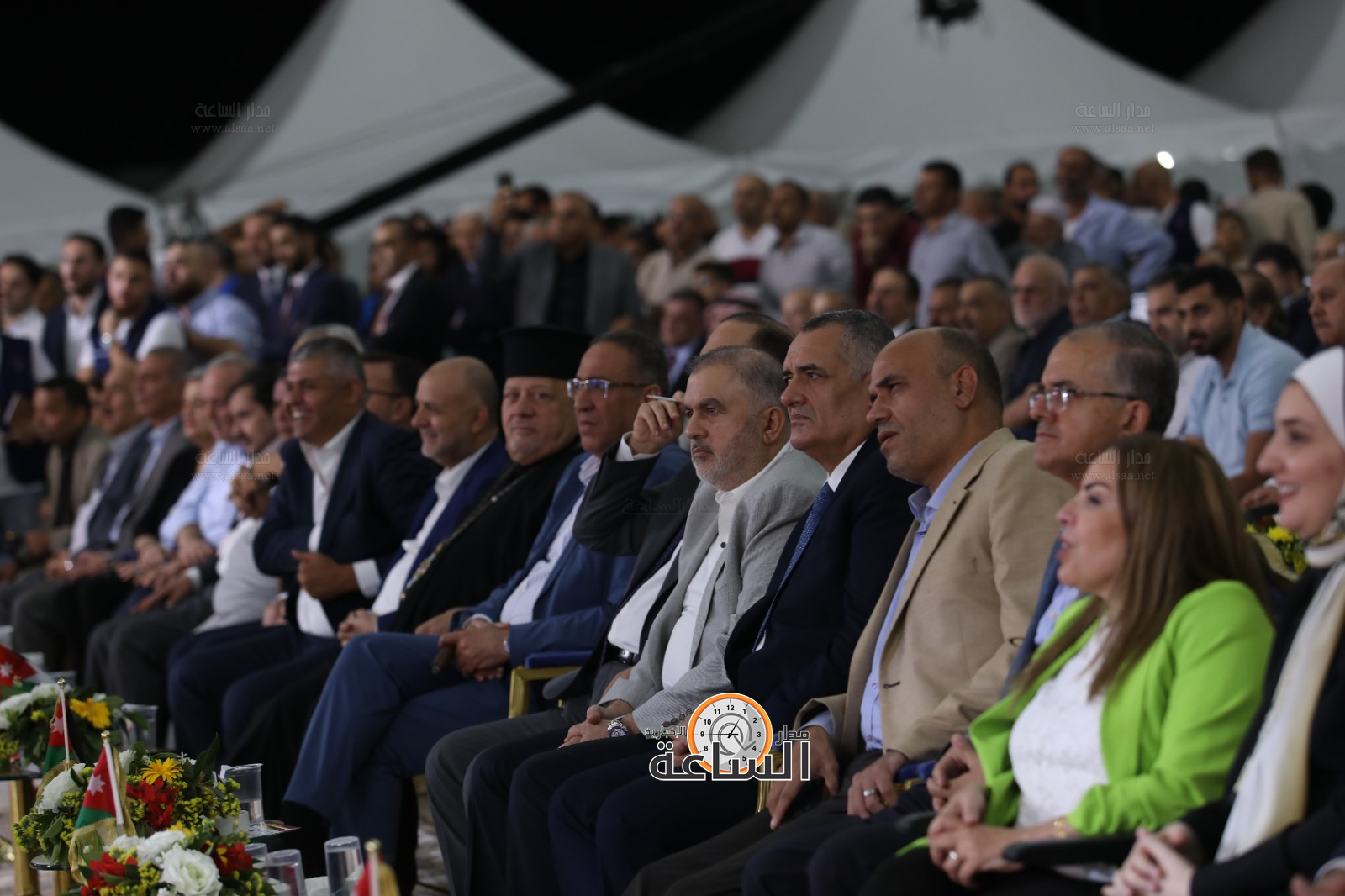 Madar Al-Saa Images 0.5305359863621968