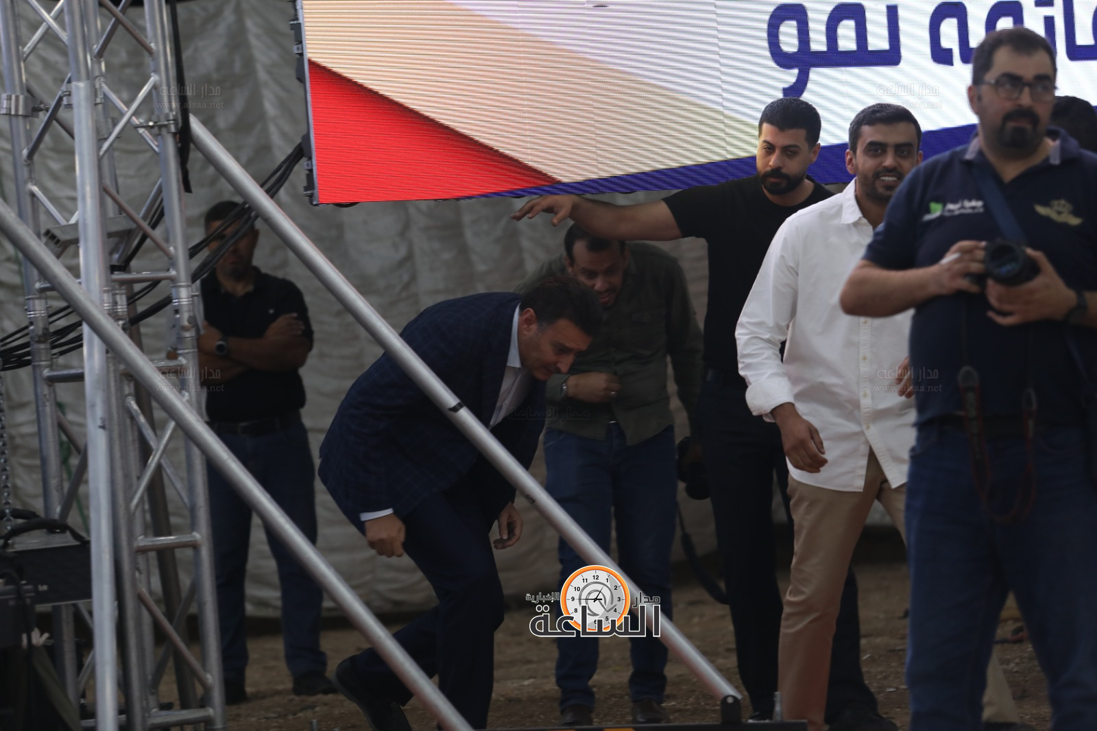 Madar Al-Saa Images 0.15963779306863435