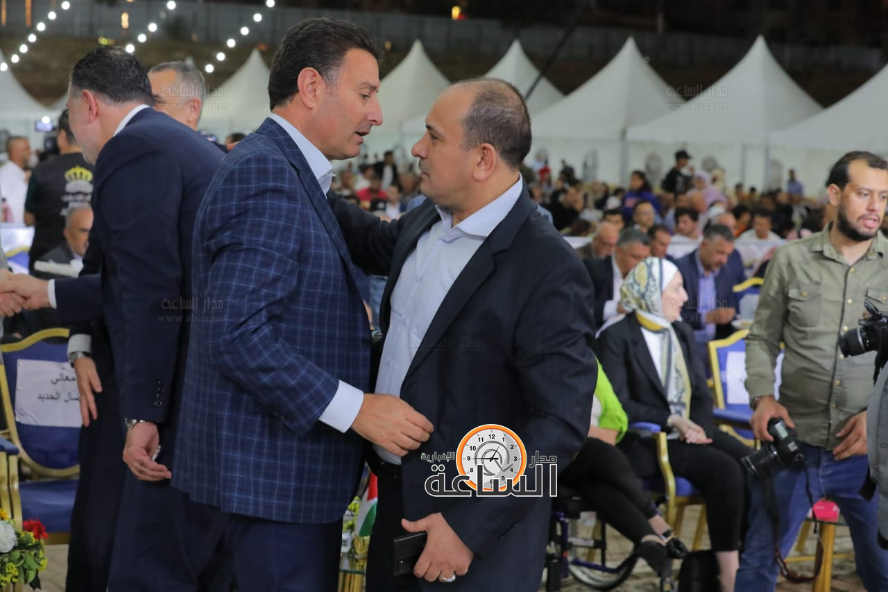 Madar Al-Saa Images 0.46822488793635486