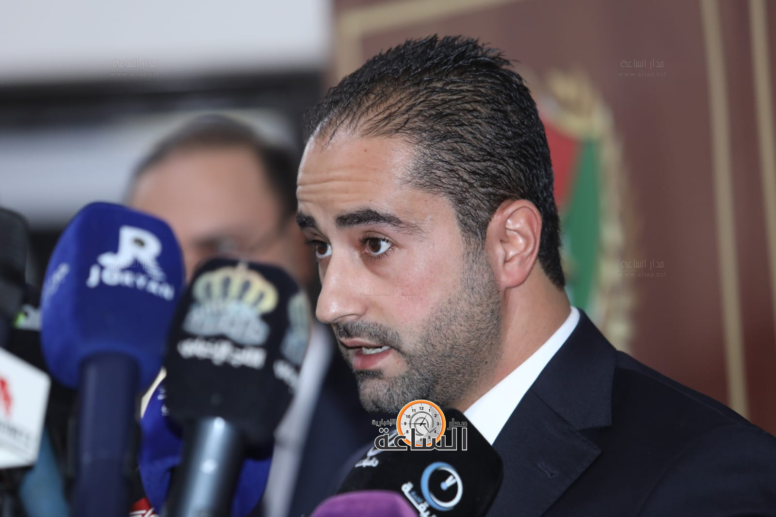 Madar Al-Saa Images 0.07470517172455216