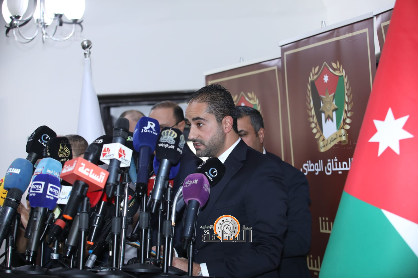 Madar Al-Saa Images 0.7029331785467194