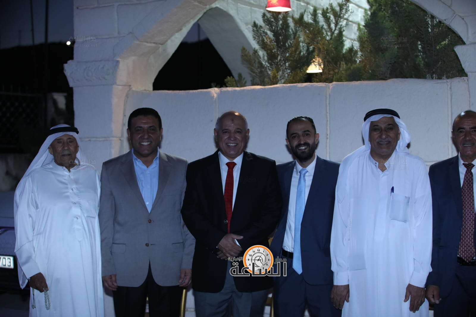 Madar Al-Saa Images 0.2620087643308242