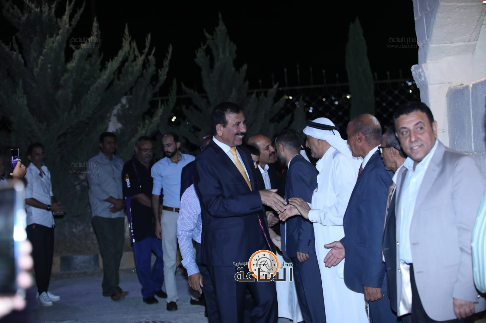 Madar Al-Saa Images 0.3793186887937434