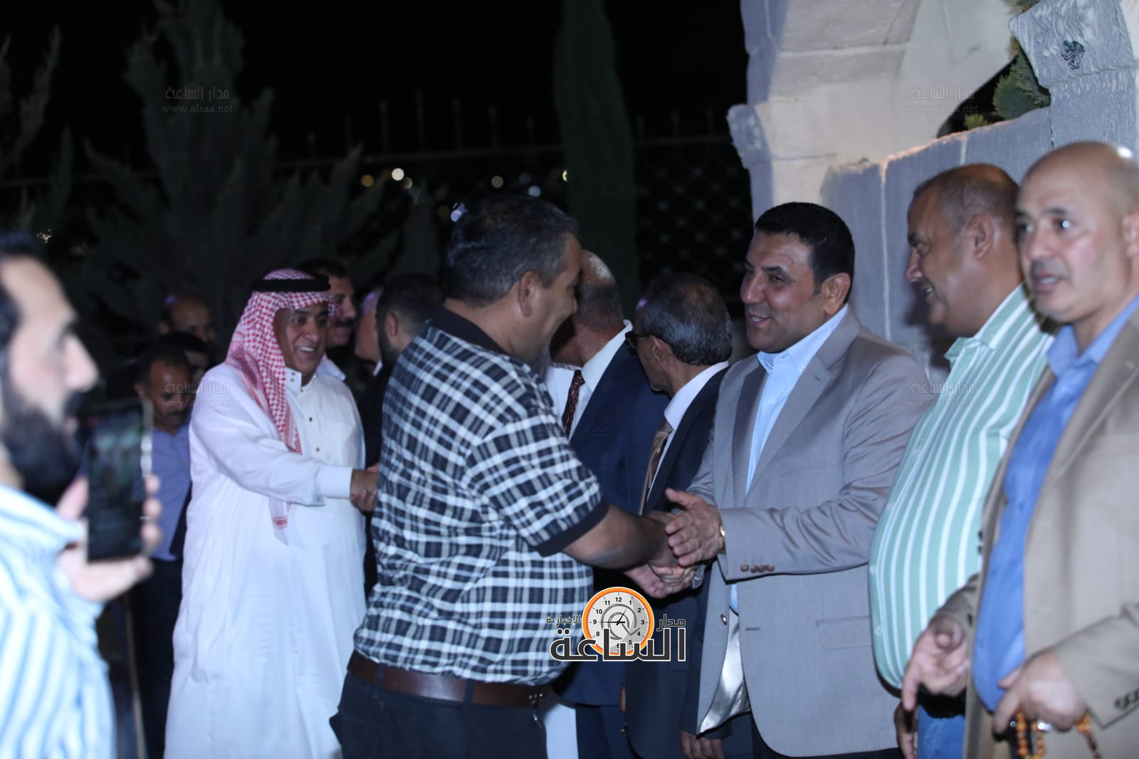 Madar Al-Saa Images 0.37351476513258985