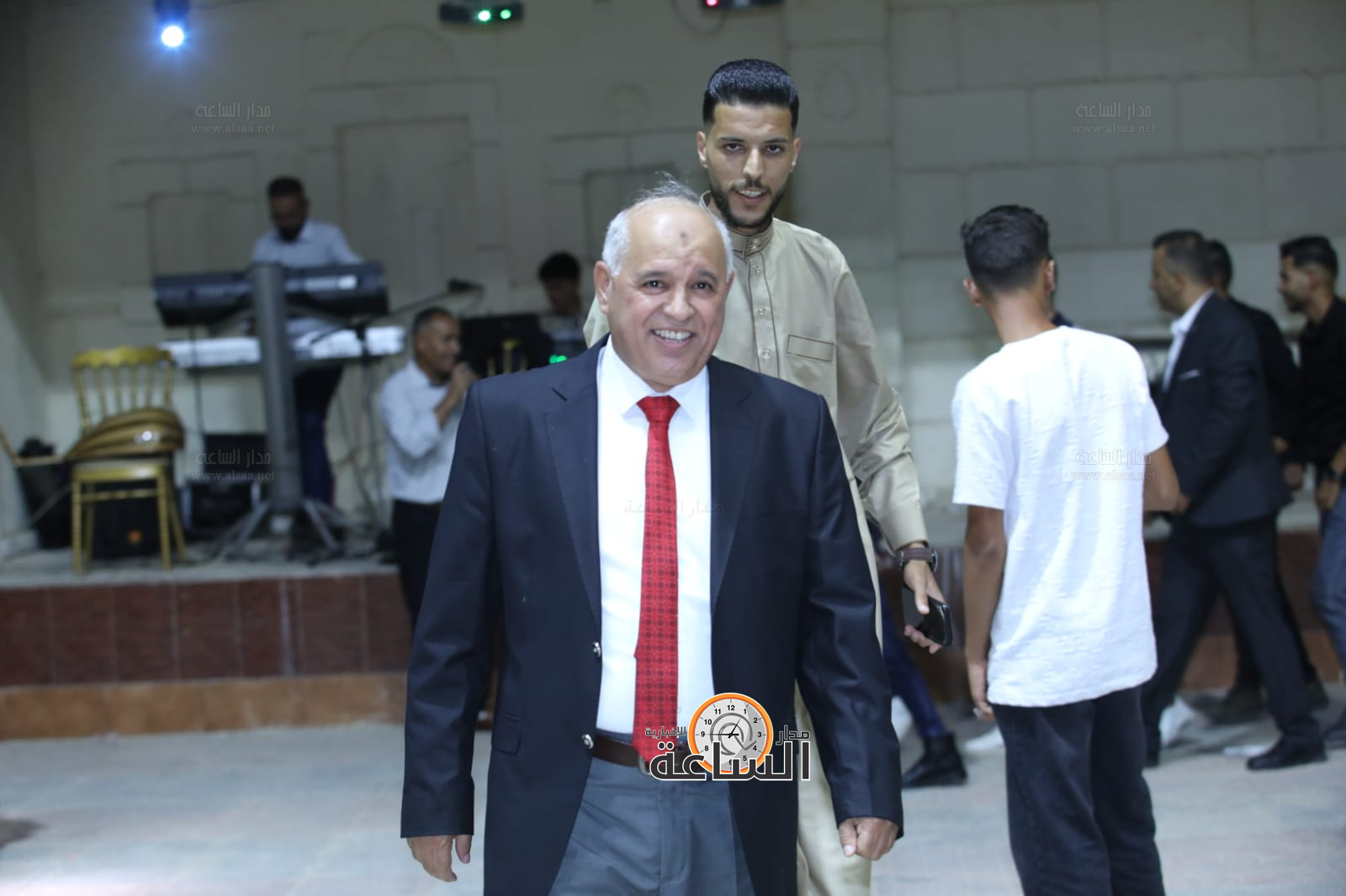 Madar Al-Saa Images 0.1360097081678524