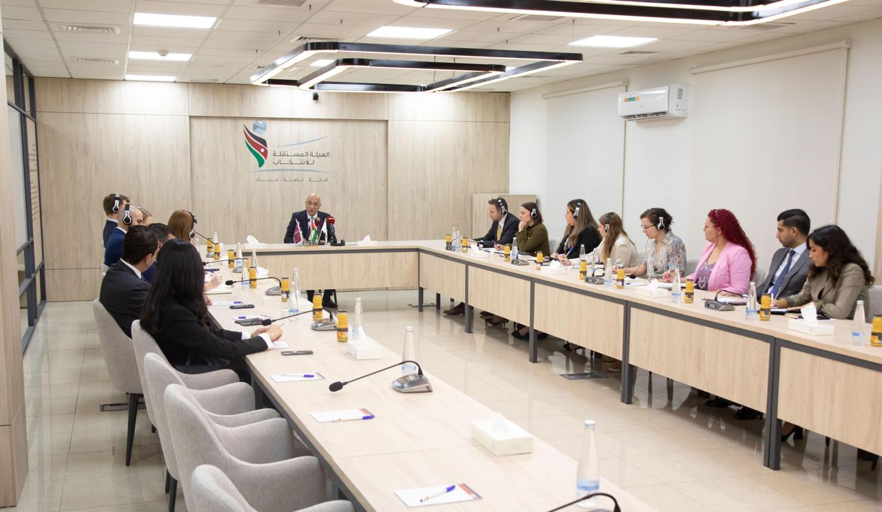 Madar Al-Saa Images 0.9102087644495103