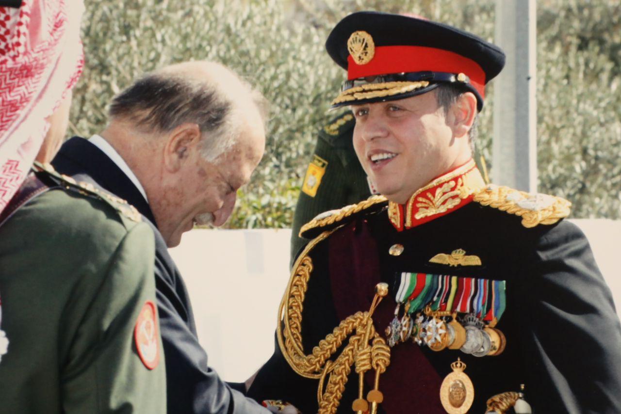 Madar Al-Saa Images 0.9740966686728827