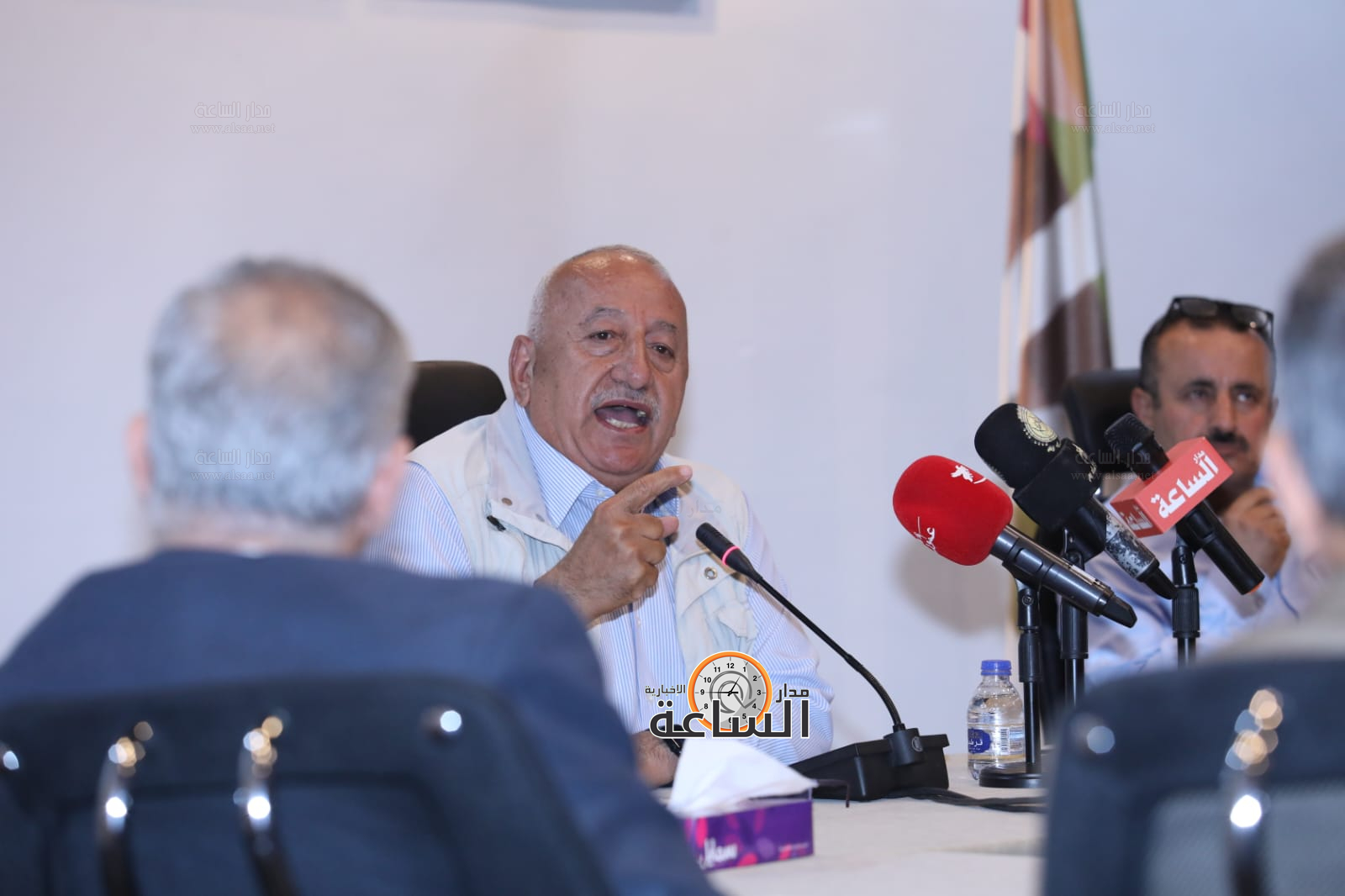 Madar Al-Saa Images 0.6488679272856819