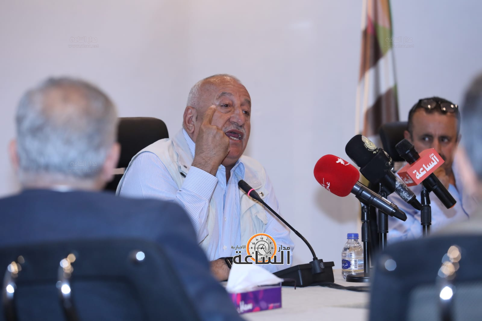 Madar Al-Saa Images 0.5552650802900798