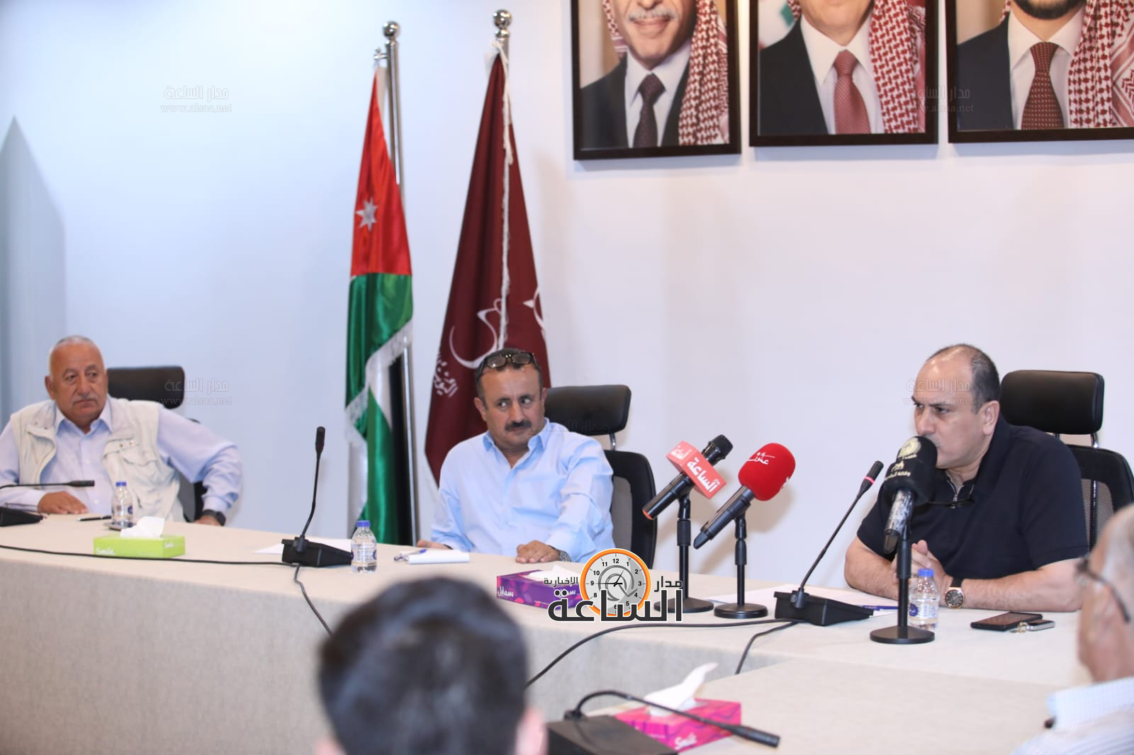 Madar Al-Saa Images 0.359499246046701