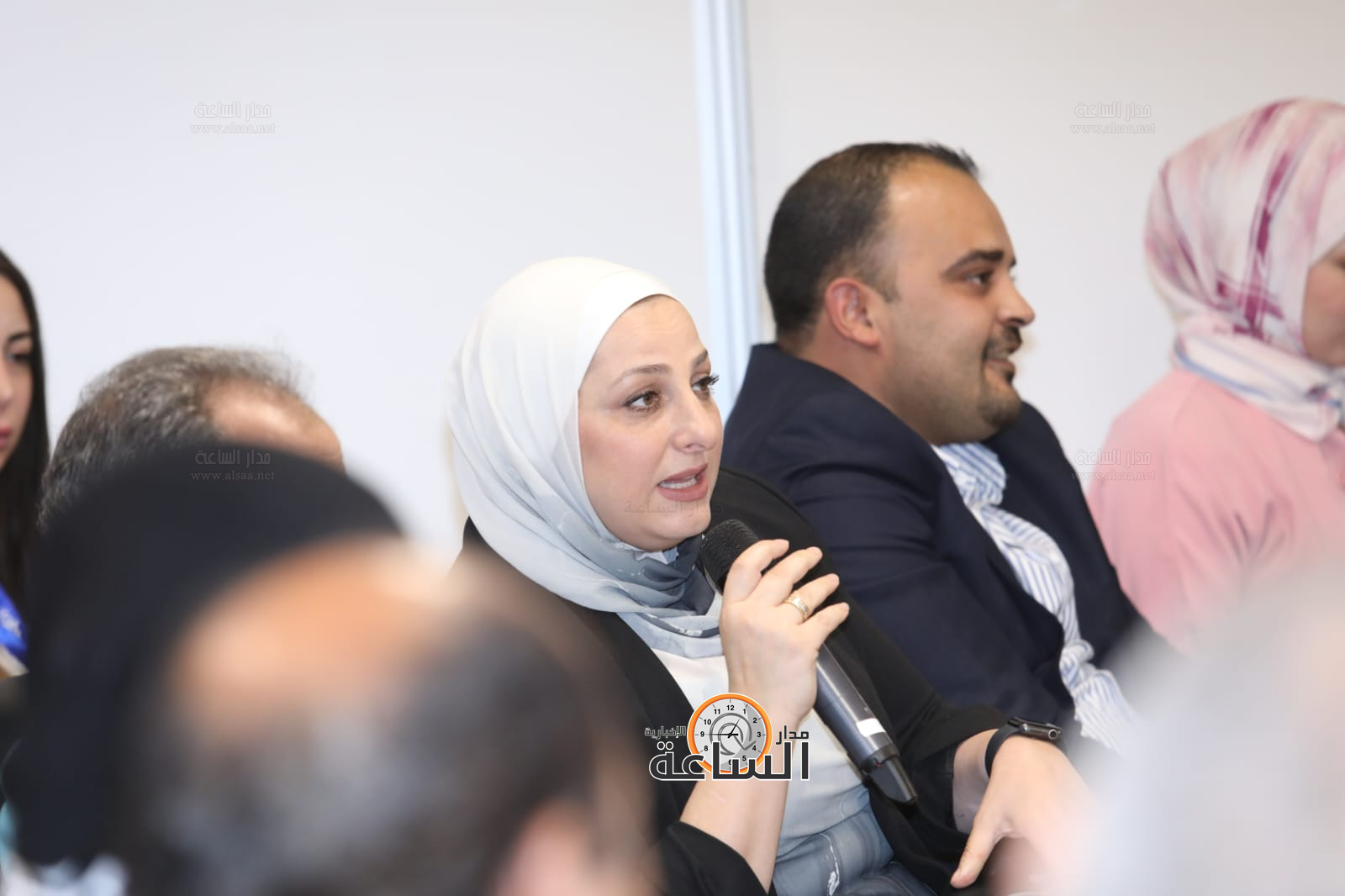 Madar Al-Saa Images 0.3798512048863447