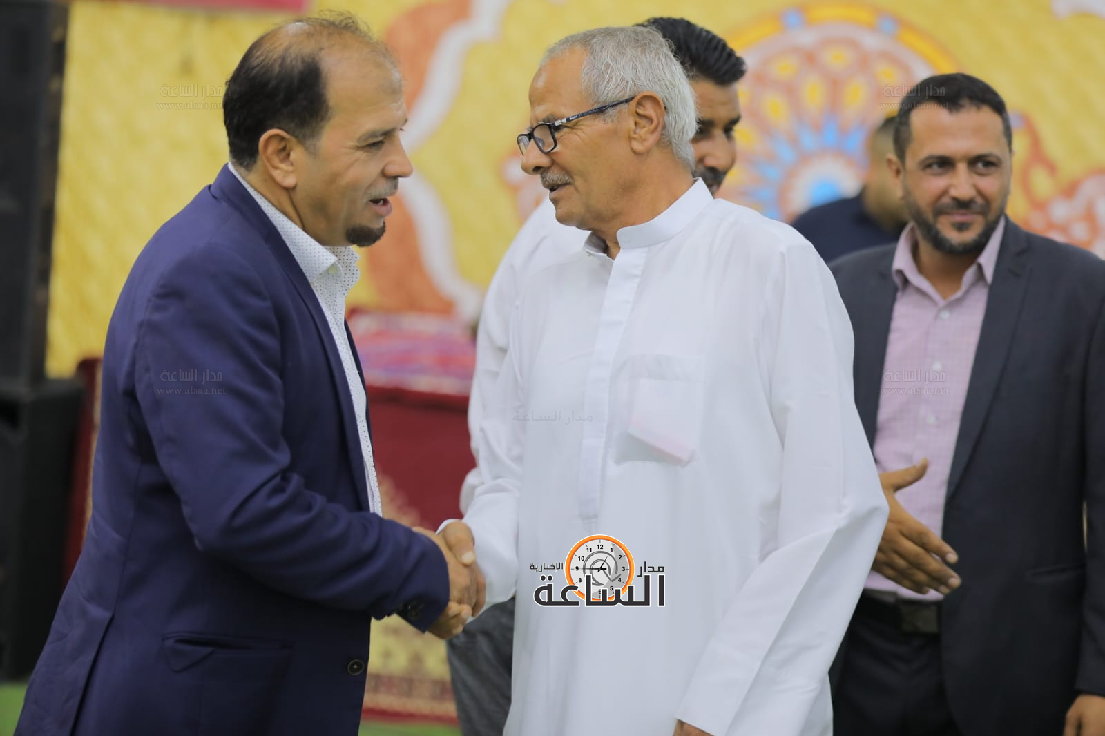 Madar Al-Saa Images 0.2403764809943385