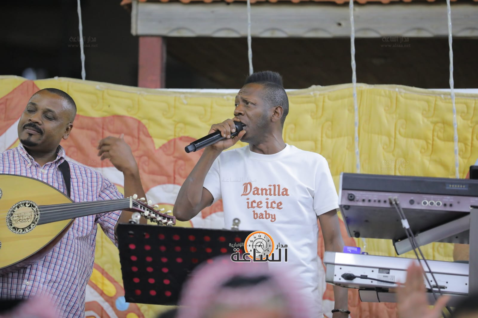 Madar Al-Saa Images 0.25457842382799356