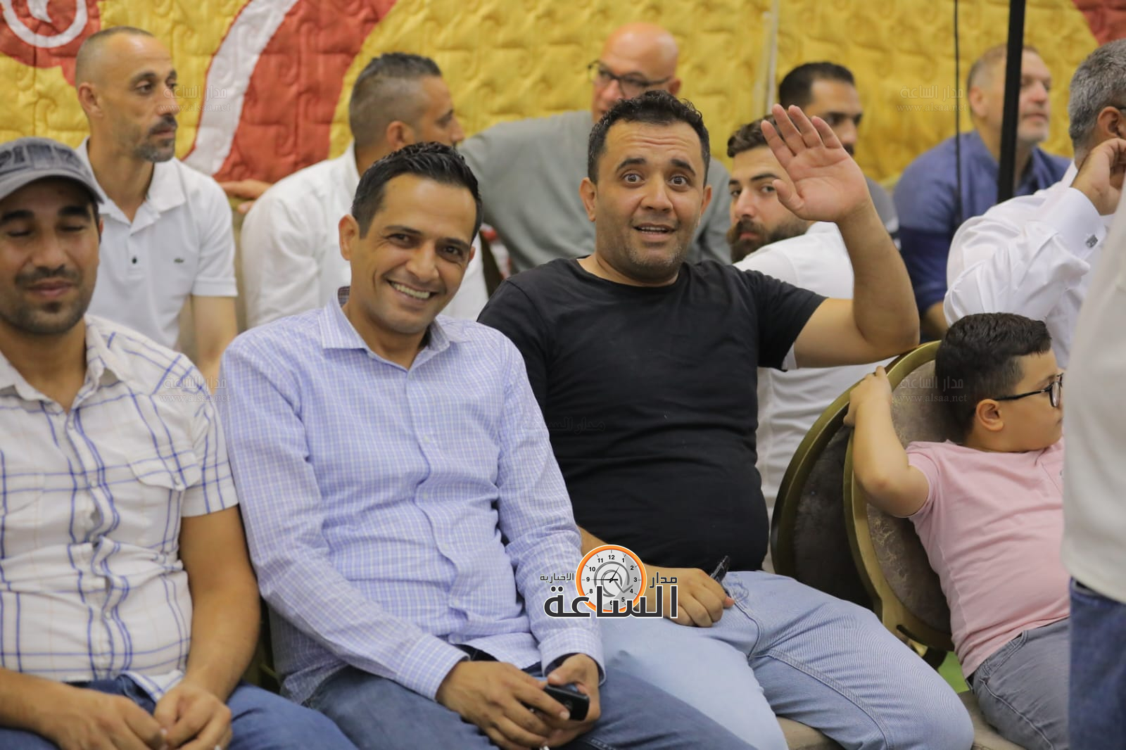 Madar Al-Saa Images 0.592260287635668