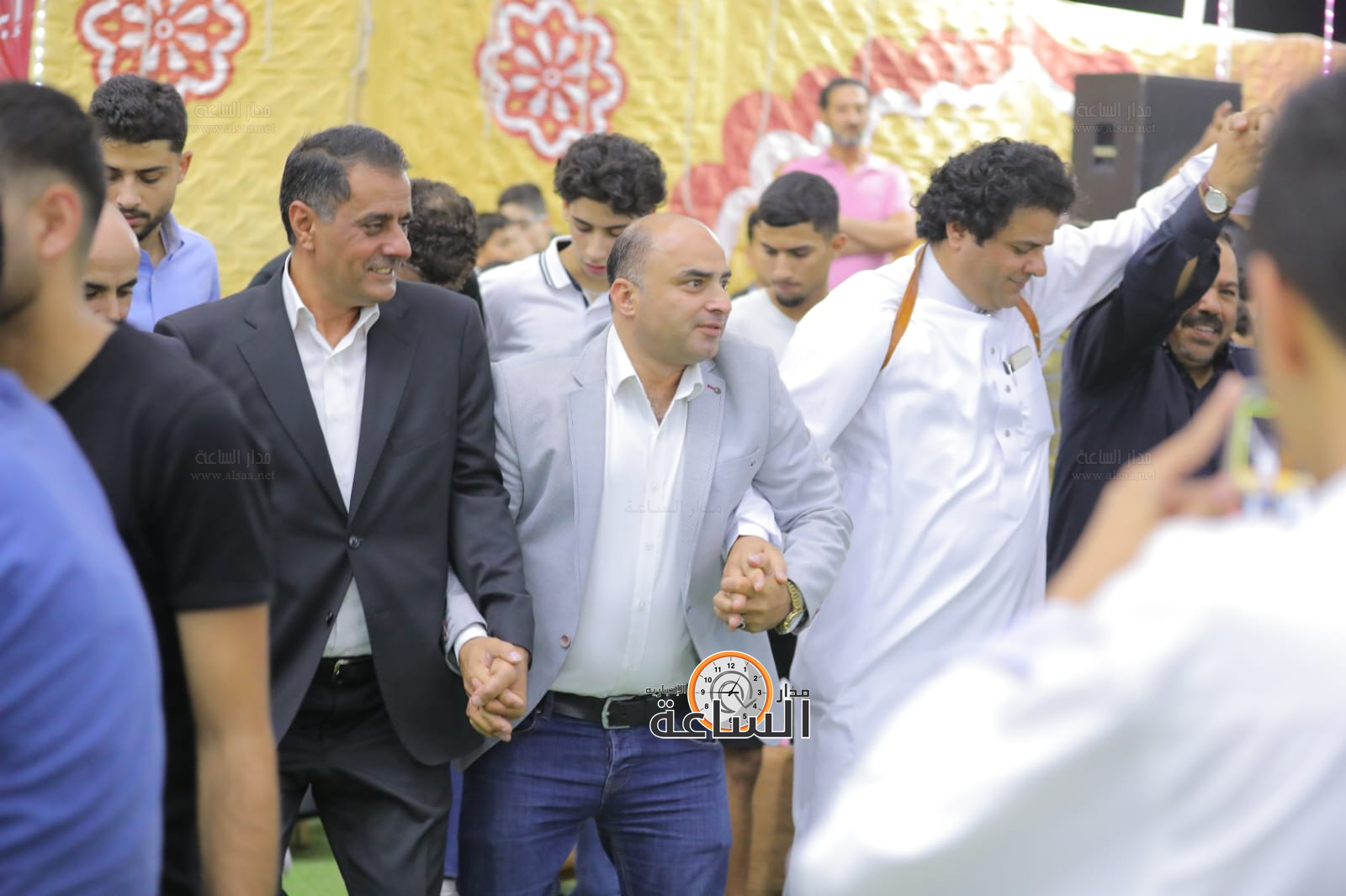 Madar Al-Saa Images 0.1356990591912306