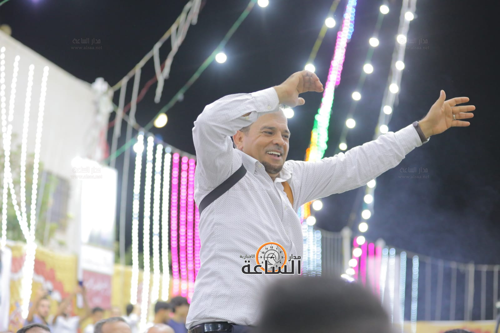 Madar Al-Saa Images 0.48581677356111275