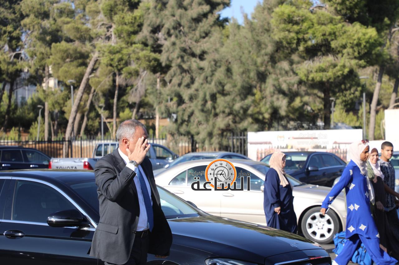 Madar Al-Saa Images 0.5457174152229831