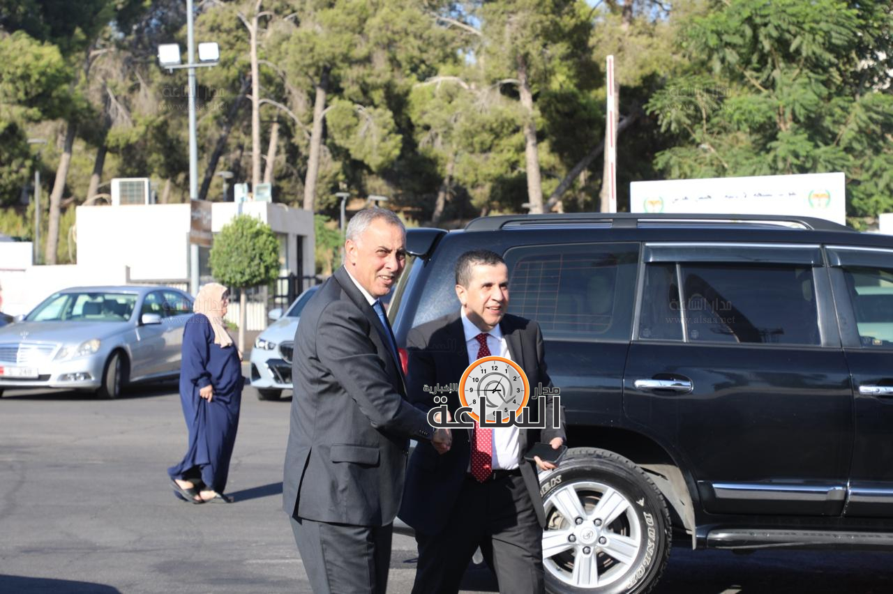 Madar Al-Saa Images 0.20850887796989181