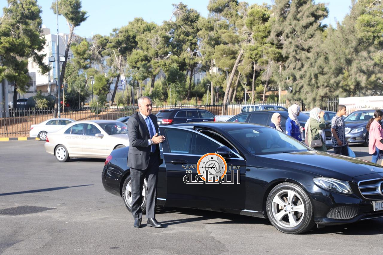 Madar Al-Saa Images 0.37541346303976875