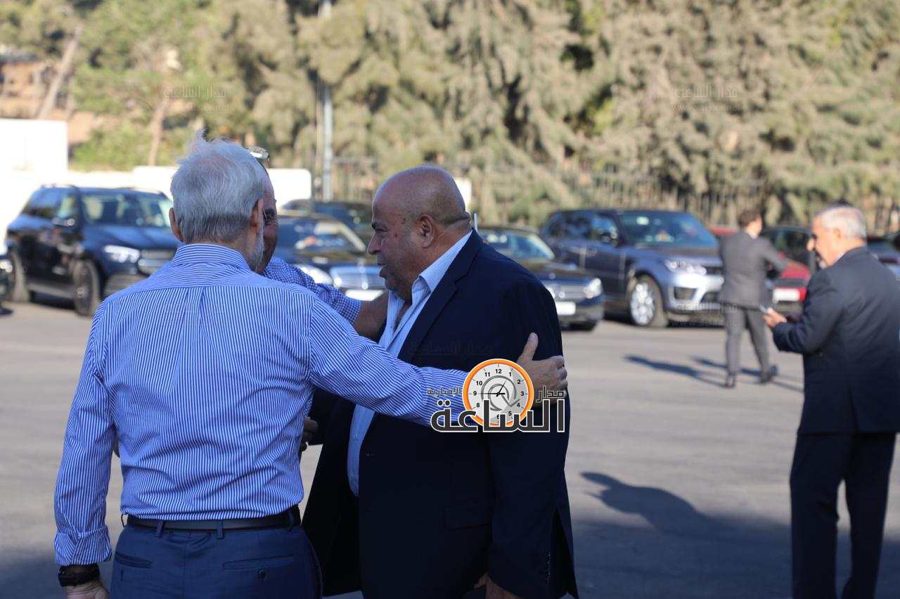 Madar Al-Saa Images 0.7124560399133455