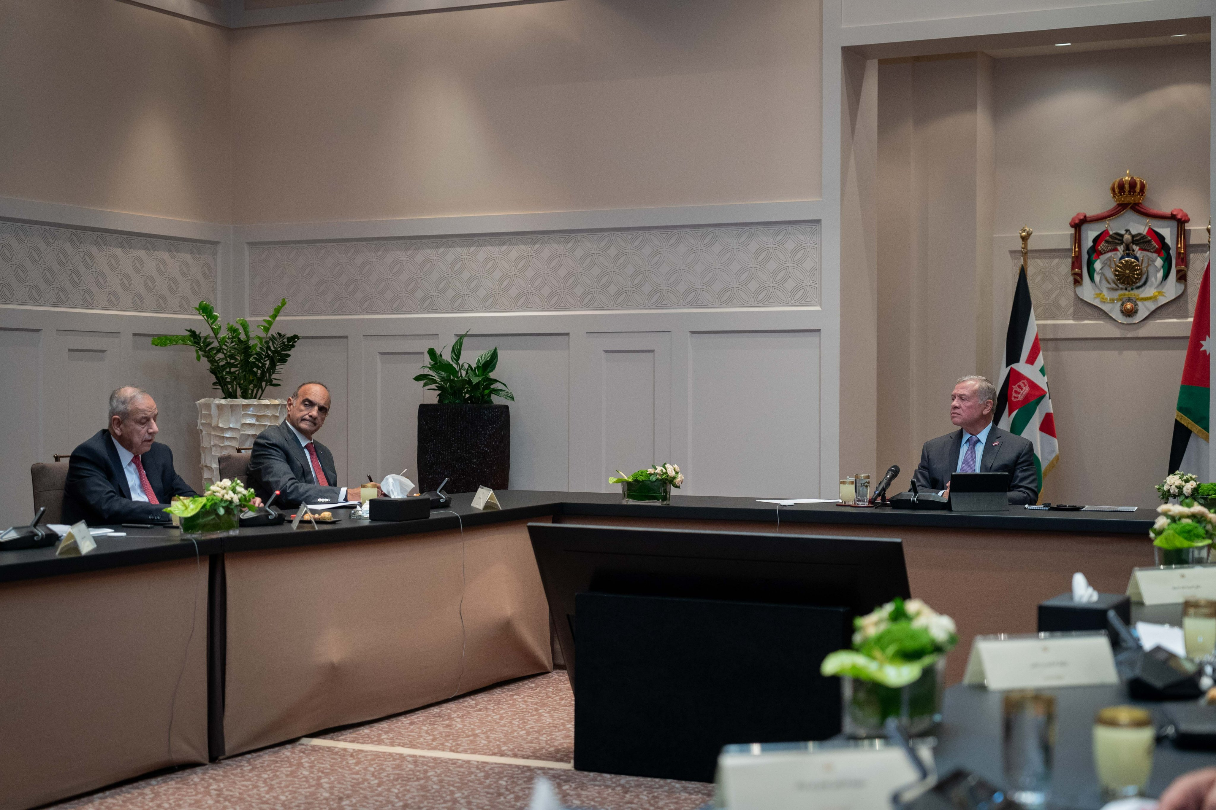 Madar Al-Saa Images 0.36603528562821164