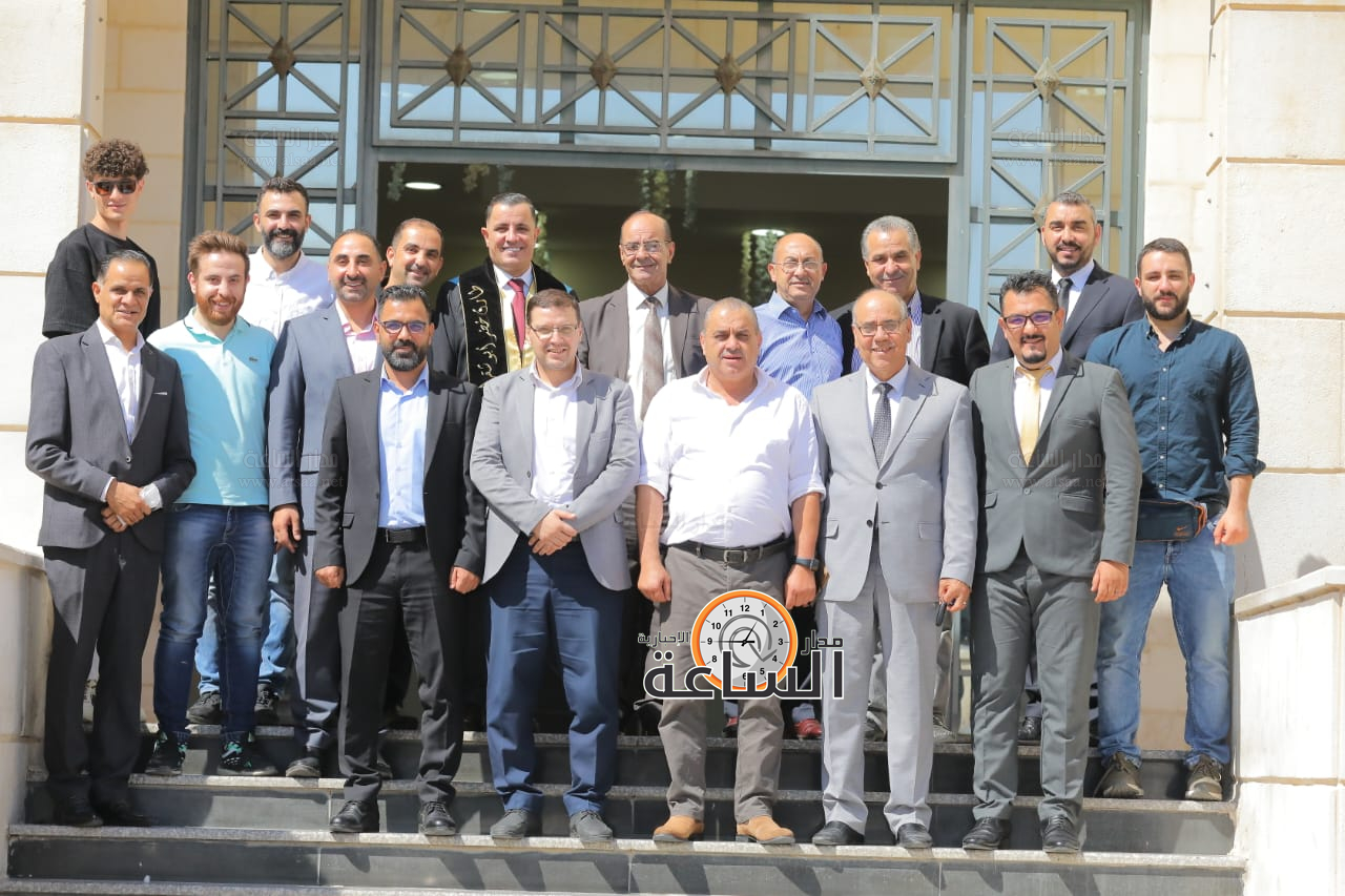 Madar Al-Saa Images 0.8503382142389617