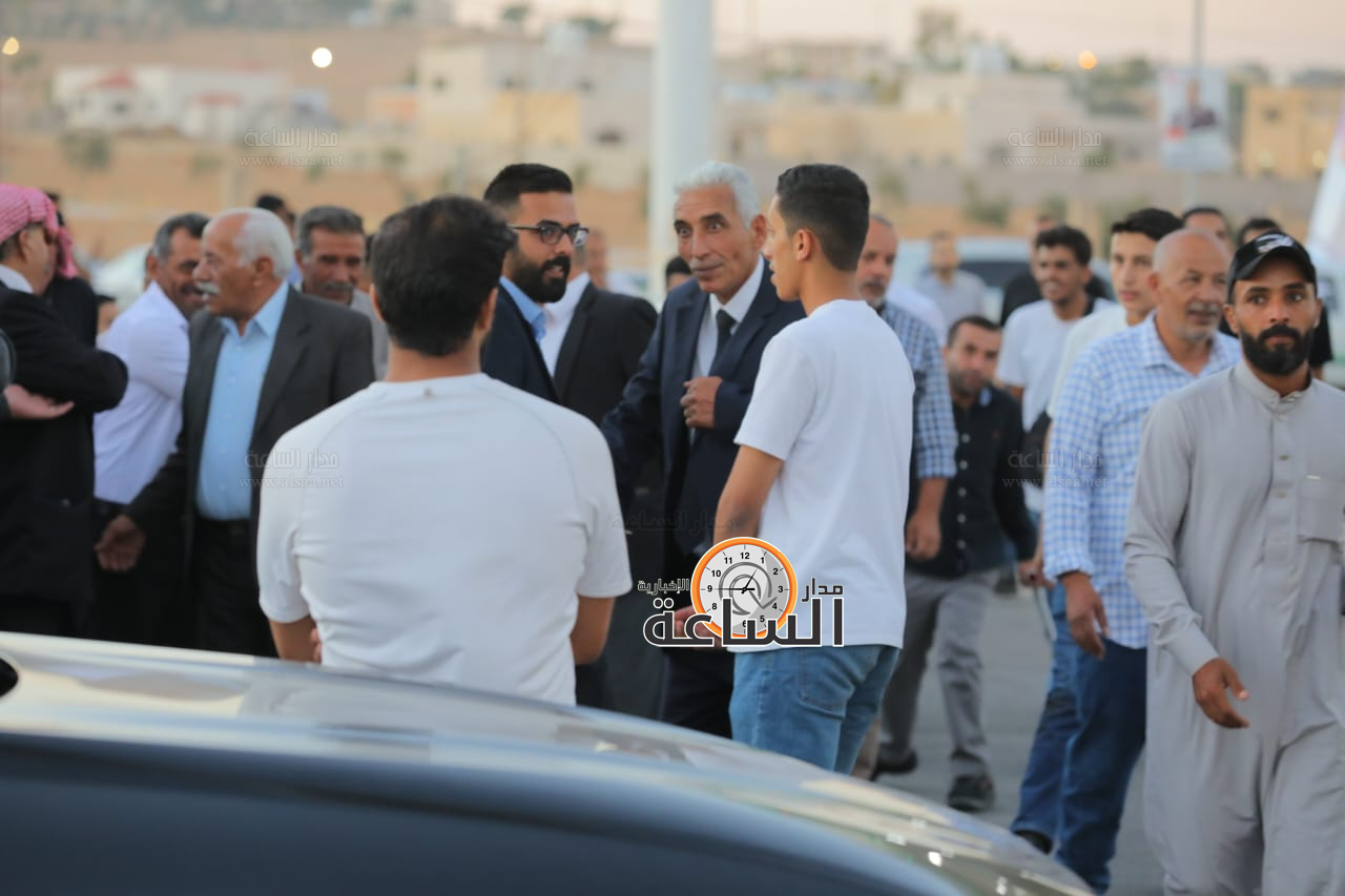 Madar Al-Saa Images 0.7118489230653766