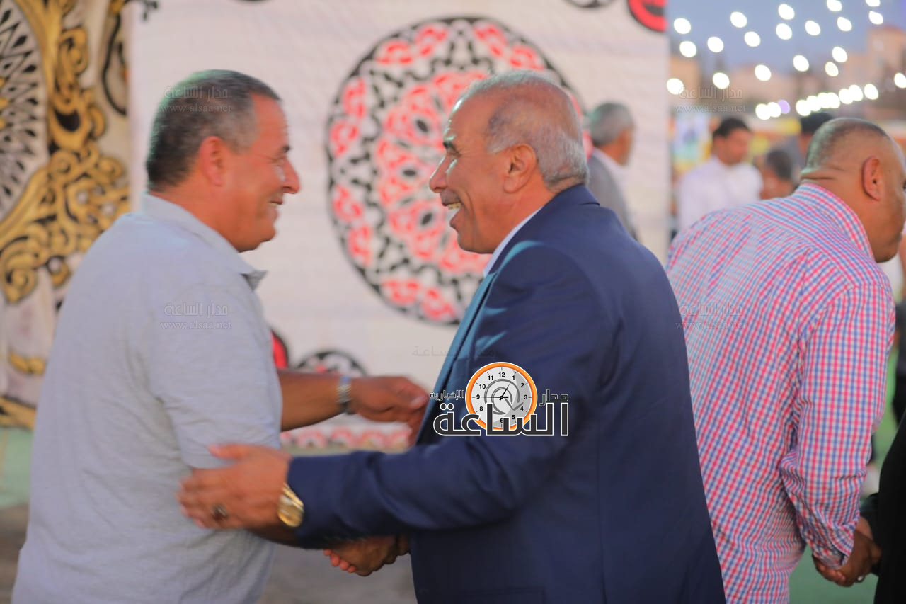 Madar Al-Saa Images 0.8093019829897021