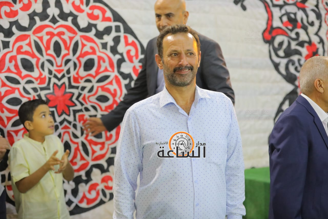 Madar Al-Saa Images 0.8976659116526049